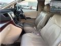 2010 Toyota Alphard