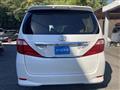2010 Toyota Alphard