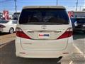 2010 Toyota Alphard