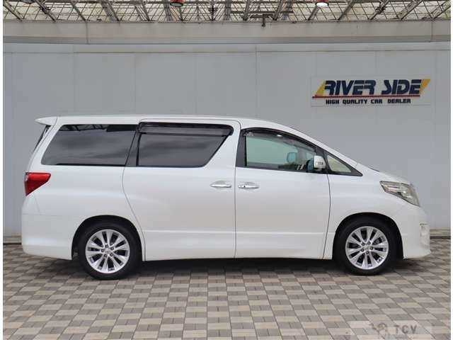 2010 Toyota Alphard
