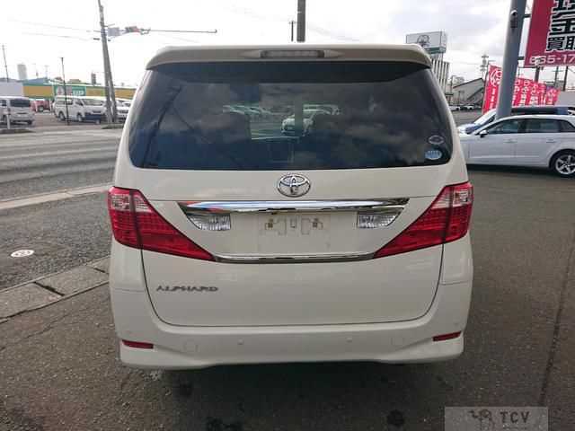 2011 Toyota Alphard