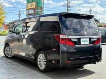 2011 Toyota Alphard