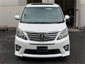 2012 Toyota Alphard
