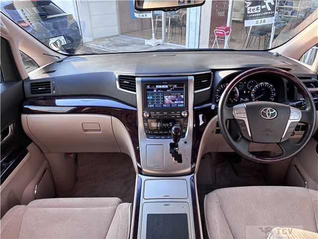 2012 Toyota Alphard
