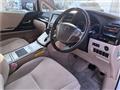 2012 Toyota Alphard