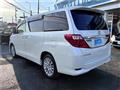 2012 Toyota Alphard
