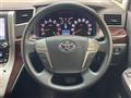 2012 Toyota Alphard