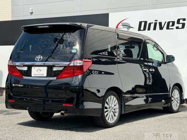 2012 Toyota Alphard