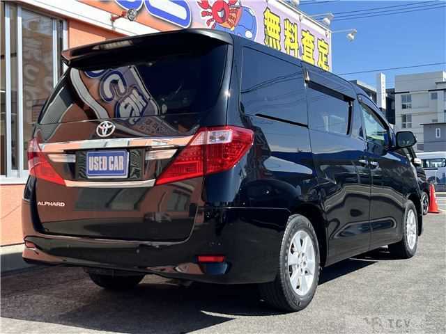 2013 Toyota Alphard