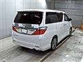 2013 Toyota Alphard