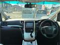 2013 Toyota Alphard