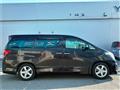 2013 Toyota Alphard
