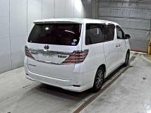 2013 Toyota Alphard