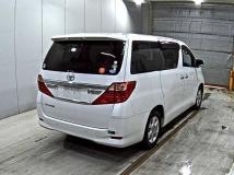 2013 Toyota Alphard