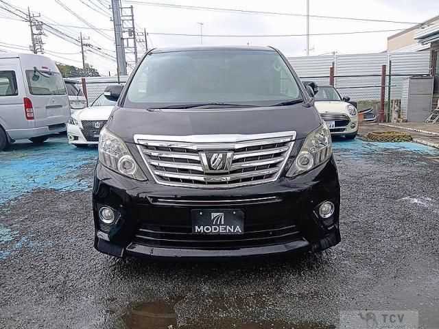 2013 Toyota Alphard