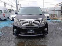 2013 Toyota Alphard