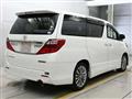 2013 Toyota Alphard