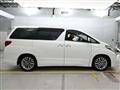 2013 Toyota Alphard