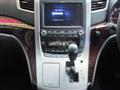 2013 Toyota Alphard