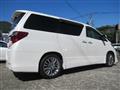2013 Toyota Alphard