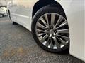 2013 Toyota Alphard