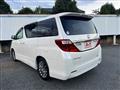 2013 Toyota Alphard