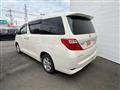 2013 Toyota Alphard