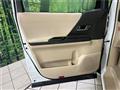 2013 Toyota Alphard