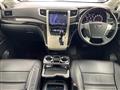 2013 Toyota Alphard