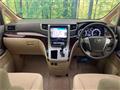 2014 Toyota Alphard