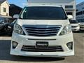 2014 Toyota Alphard