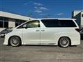 2014 Toyota Alphard