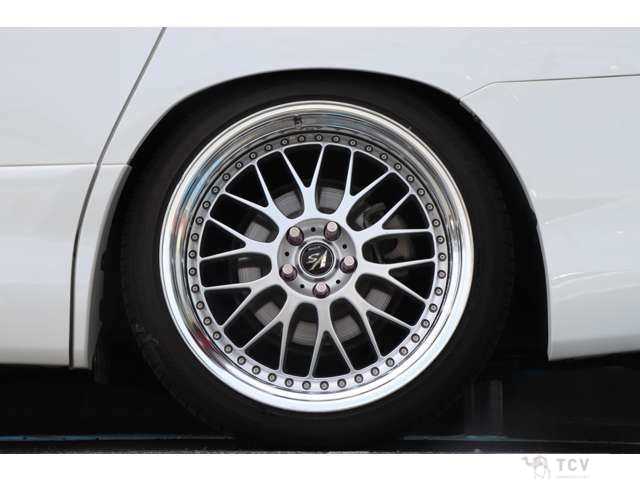 2014 Toyota Alphard