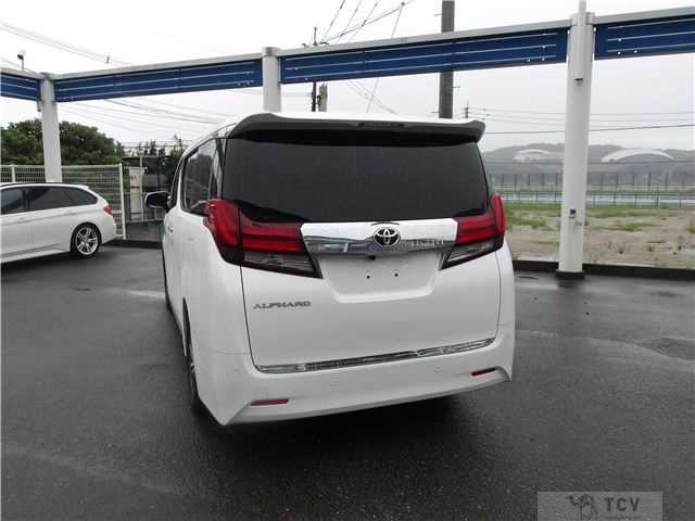 2015 Toyota Alphard