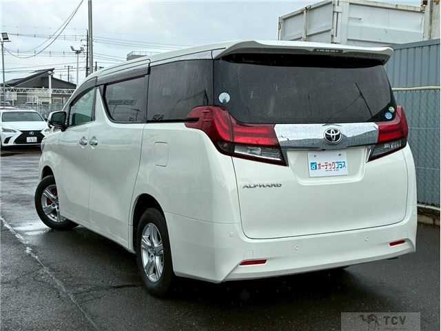 2015 Toyota Alphard