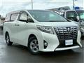 2015 Toyota Alphard
