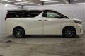 2015 Toyota Alphard