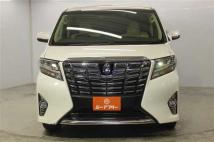 2015 Toyota Alphard