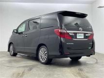 2015 Toyota Alphard