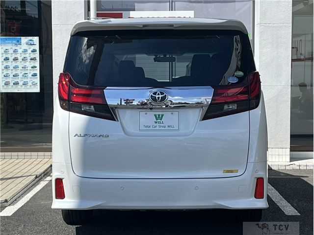 2015 Toyota Alphard