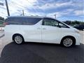 2015 Toyota Alphard