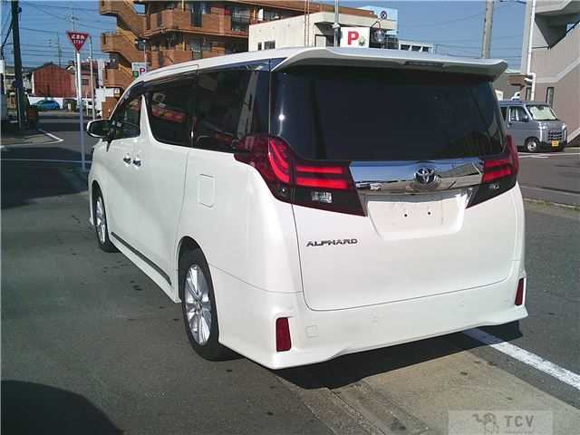 2016 Toyota Alphard
