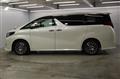 2016 Toyota Alphard