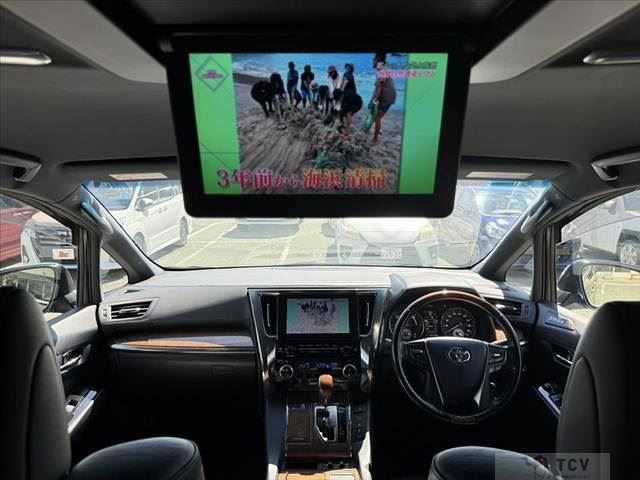 2016 Toyota Alphard
