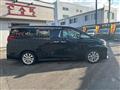 2017 Toyota Alphard