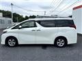 2017 Toyota Alphard