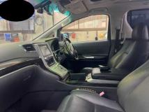 2012 Toyota Alphard Hybrid