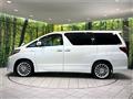 2012 Toyota Alphard Hybrid