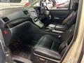 2013 Toyota Alphard Hybrid