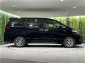 2014 Toyota Alphard Hybrid